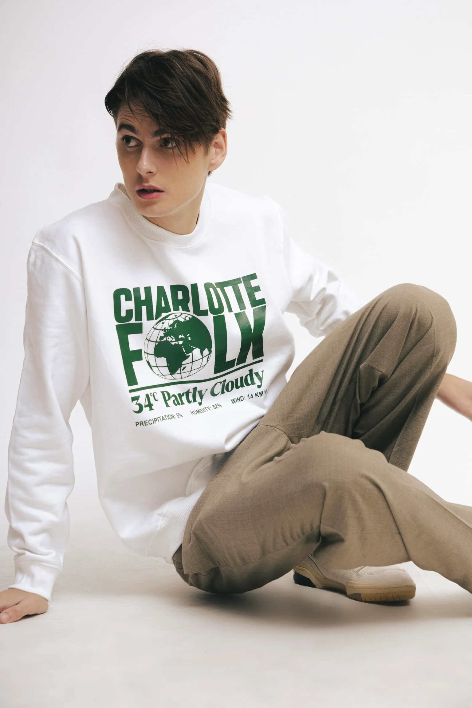 Global Sweater - Image 4