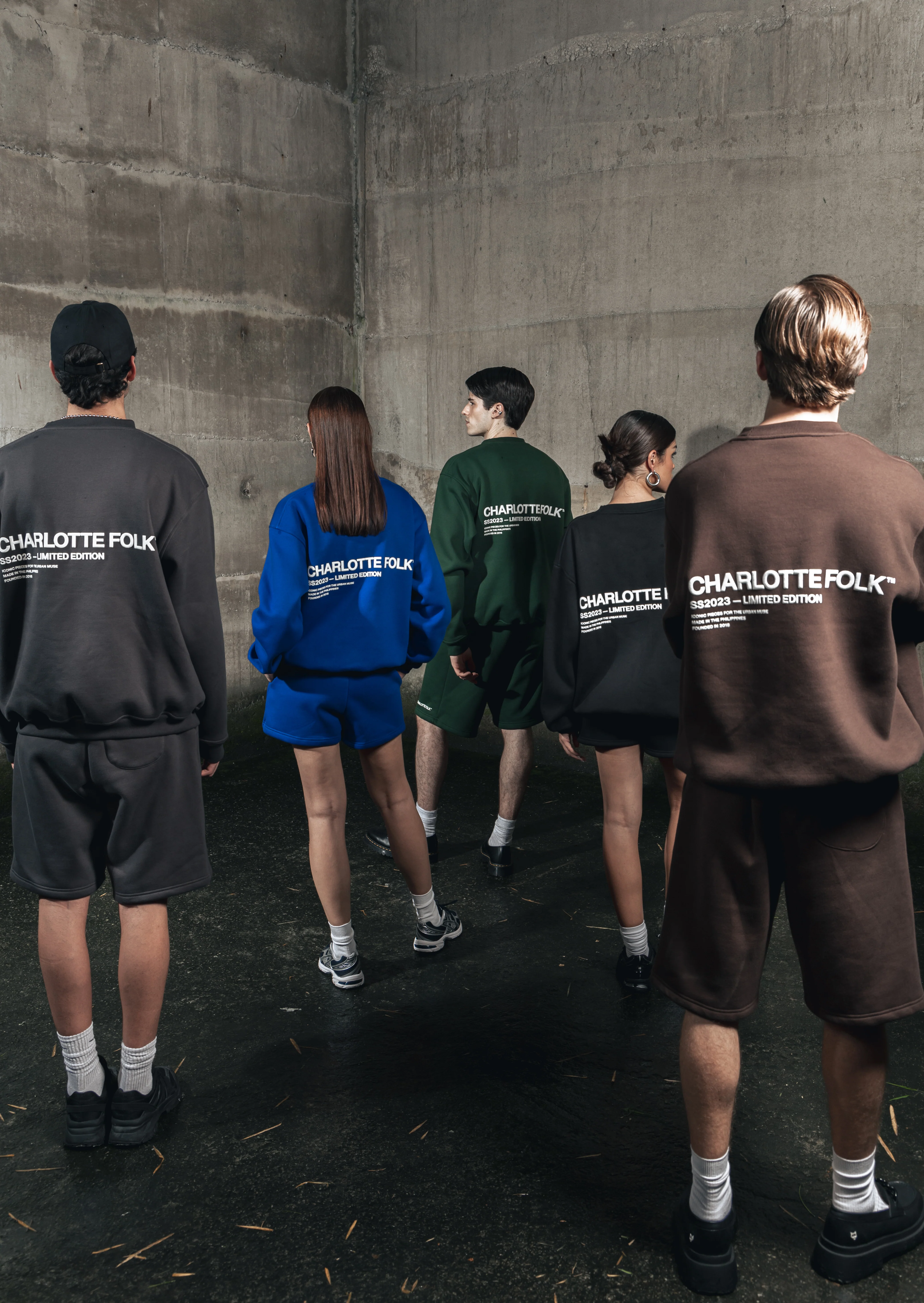 Holiday Oversized Sweater - Image 12