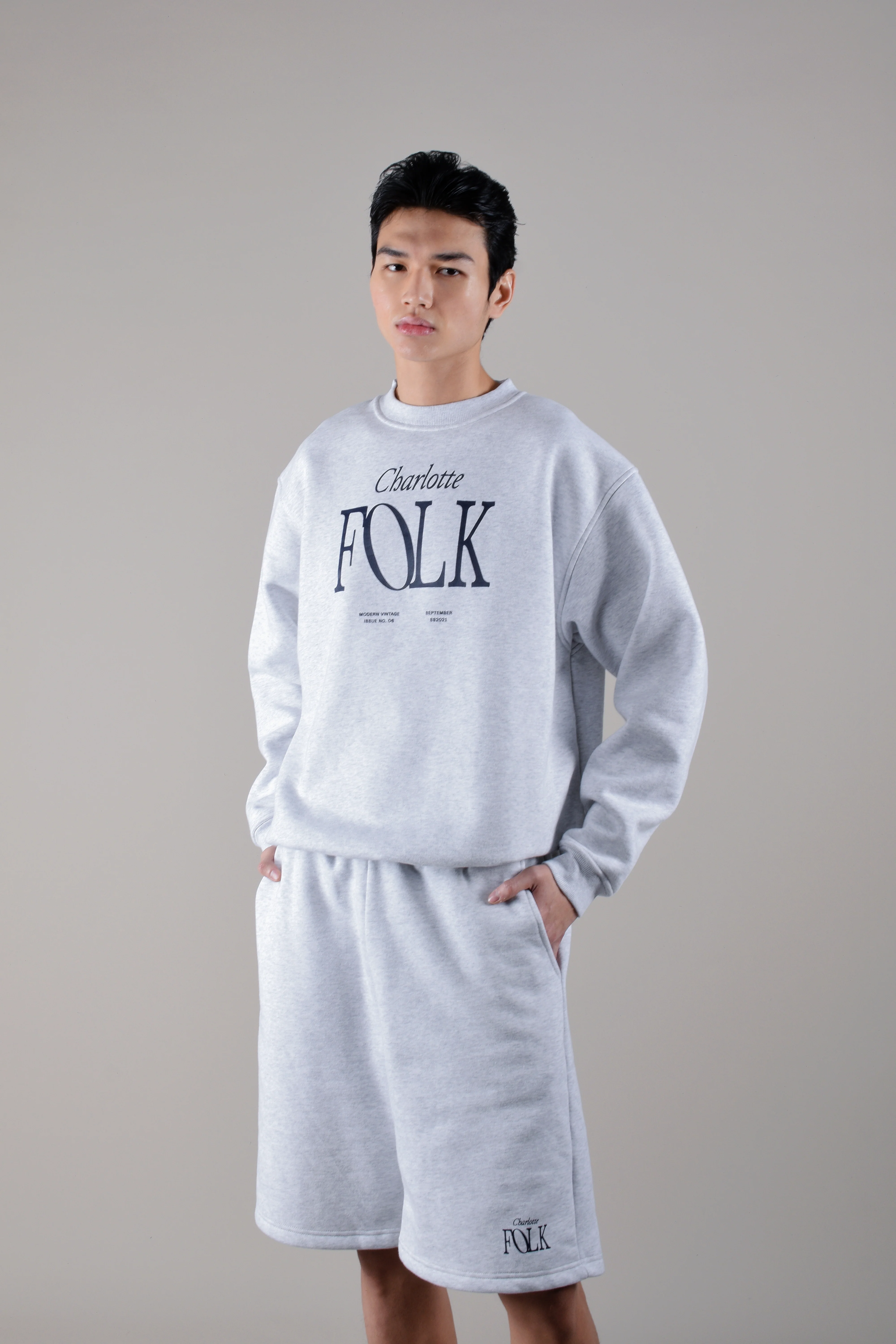 Modern Vintage Oversized Sweater - Image 3