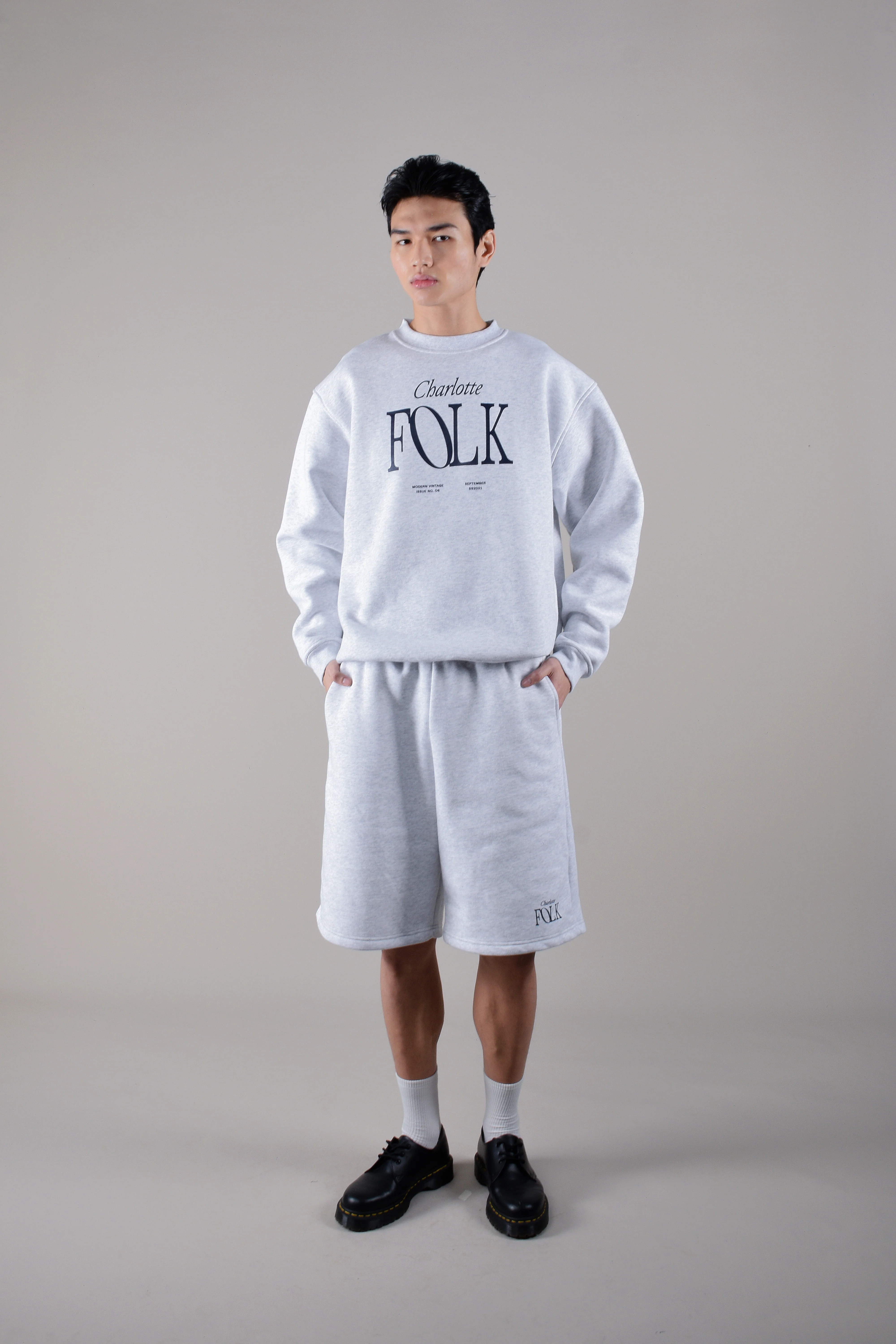 Modern Vintage Oversized Sweater - Image 5